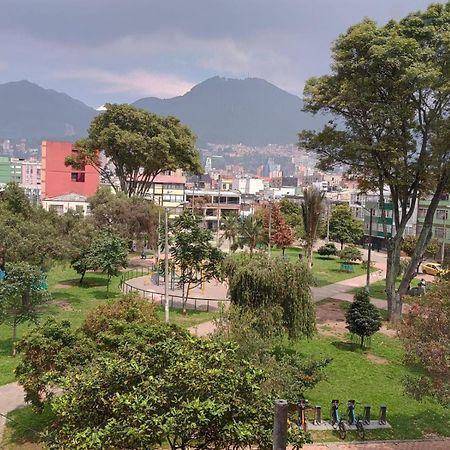 Hoteles Bogota Inn Galerias ภายนอก รูปภาพ