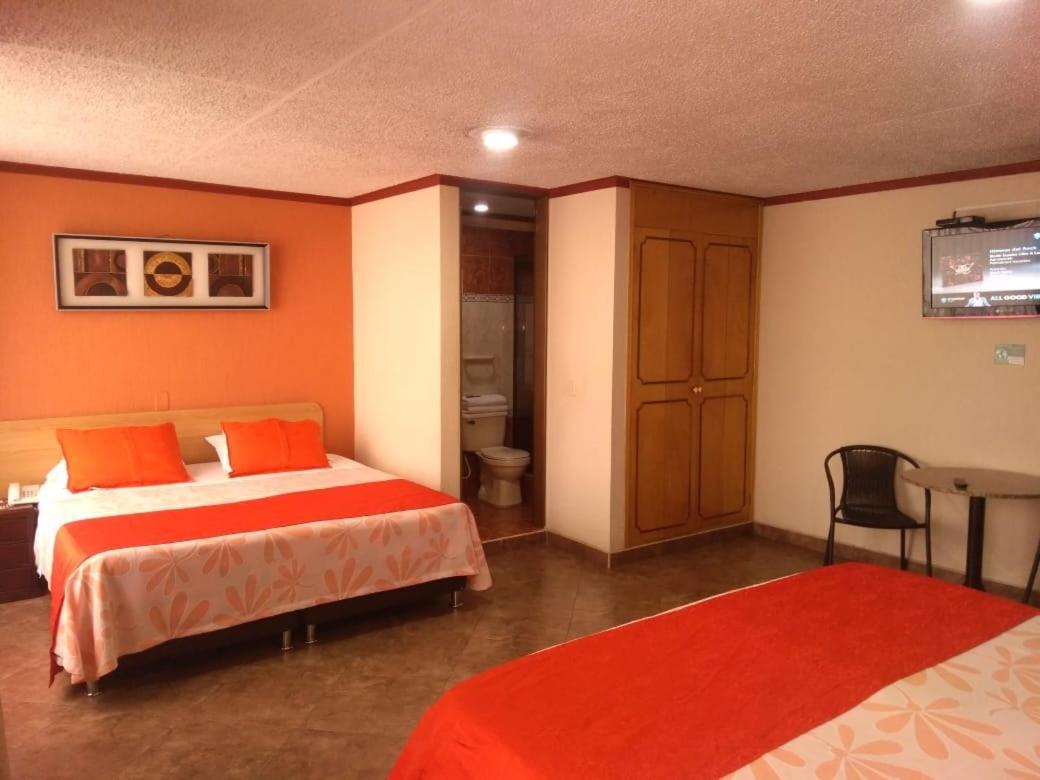 Hoteles Bogota Inn Galerias ภายนอก รูปภาพ
