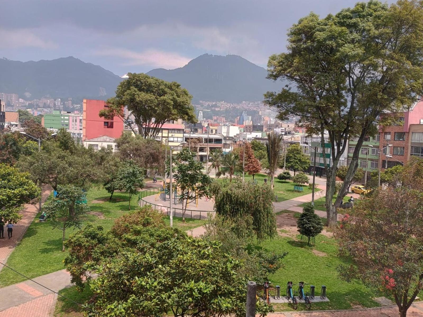 Hoteles Bogota Inn Galerias ภายนอก รูปภาพ