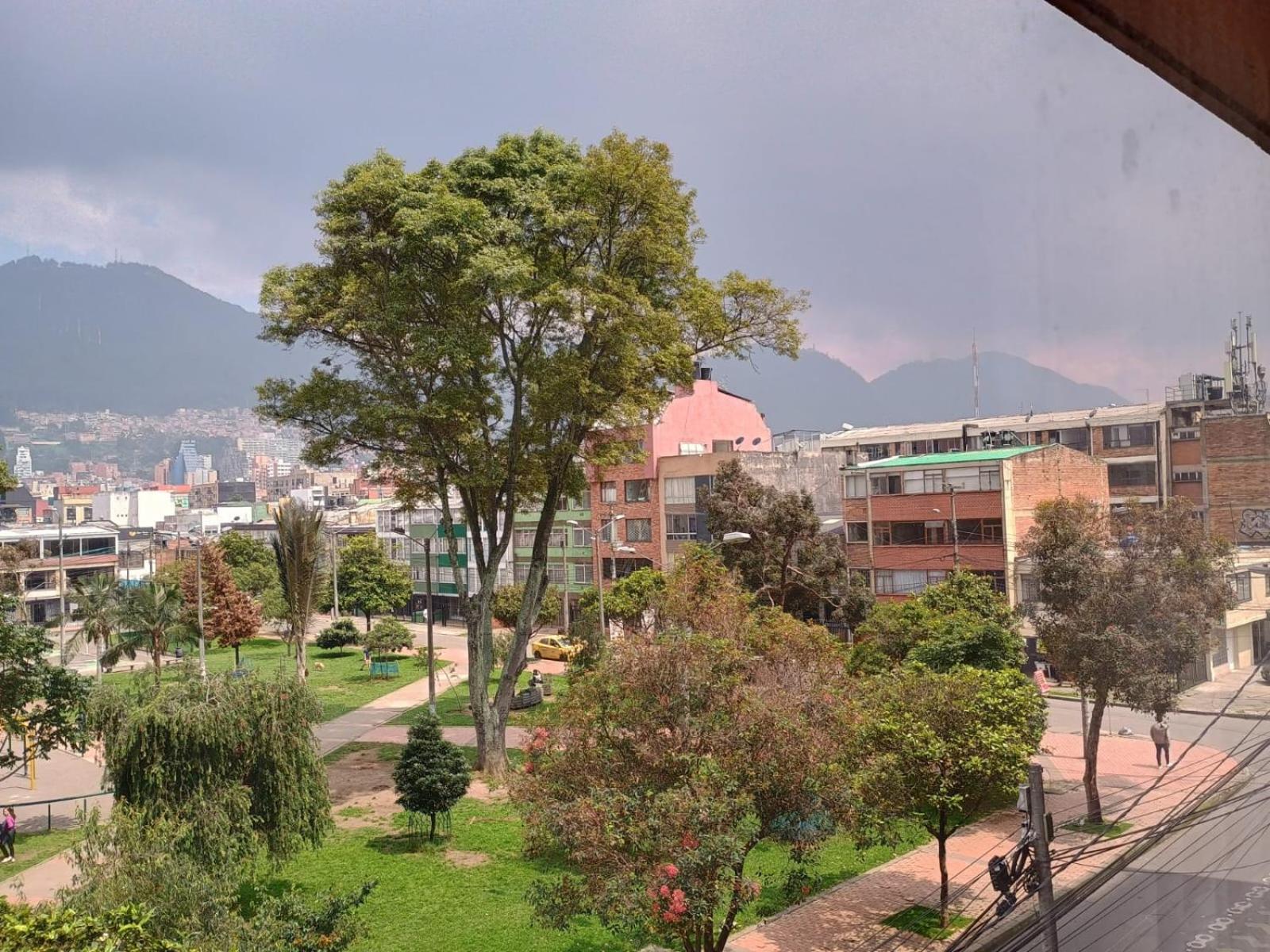 Hoteles Bogota Inn Galerias ภายนอก รูปภาพ